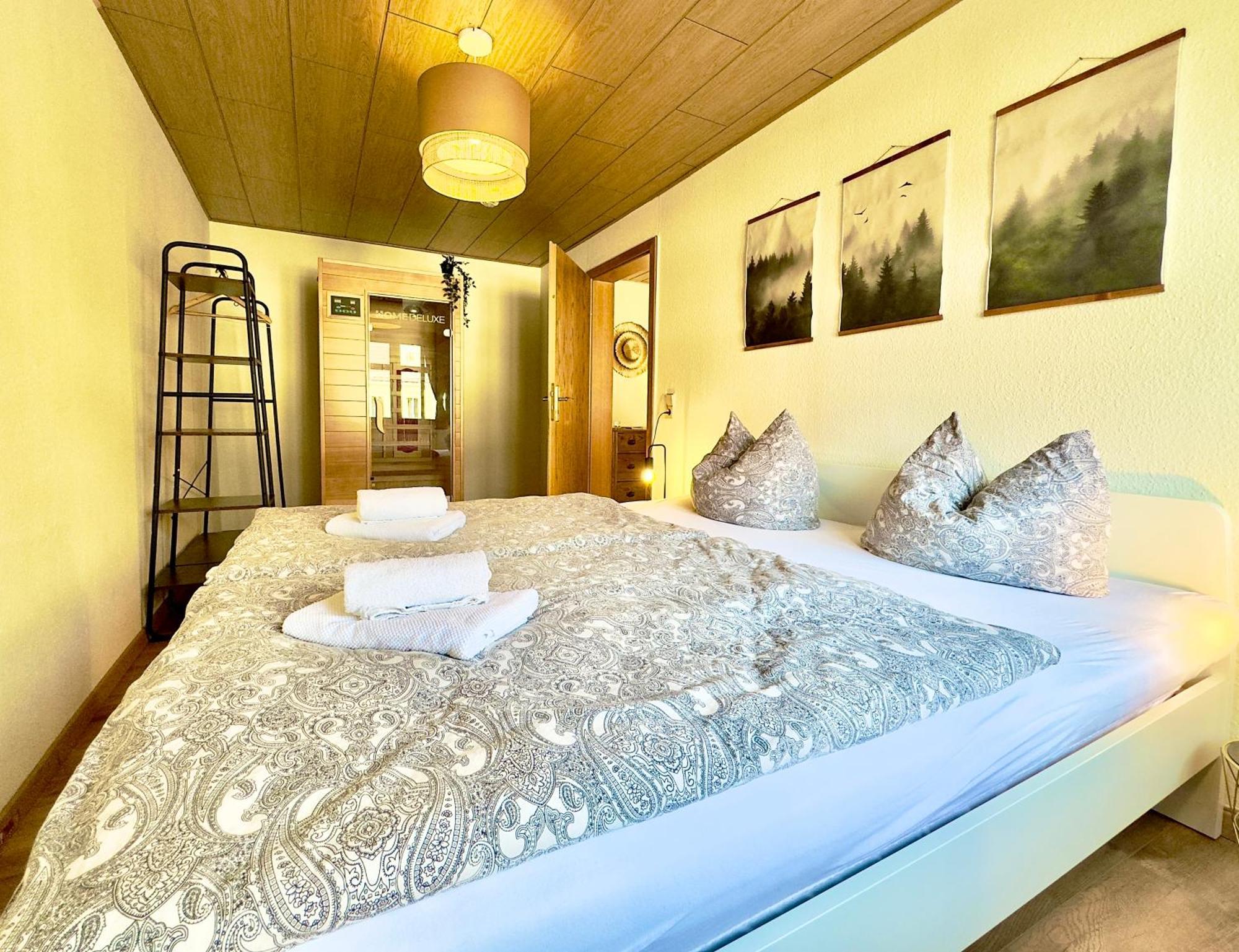 Ferienwohnung Nahe Schloss Kuckuckstein,Infrarotsauna, Hunde Liebstadt Esterno foto